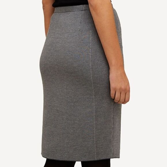 NWOT Oleana Silk & Merino Wool Knit Grey Pencil Skirt – M - Picture 2 of 11